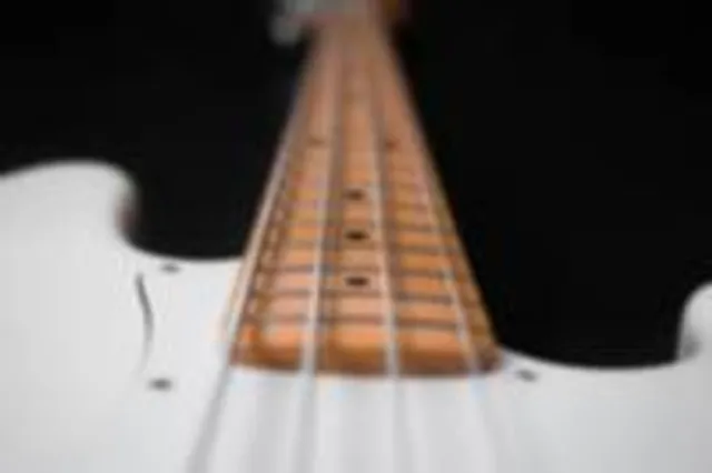 E-Bass